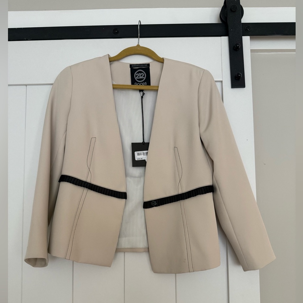 212 Collection Women's Beige Blazer with Black Trim
